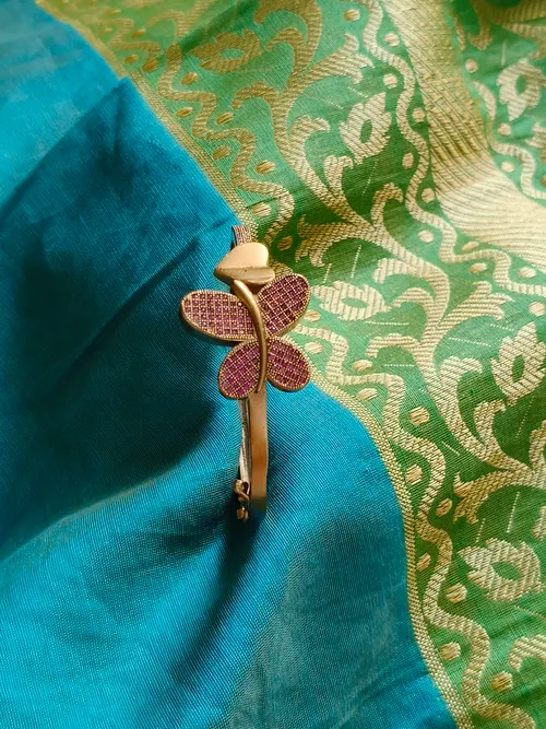  Butterfly Kadaa Bracelet-Lock type